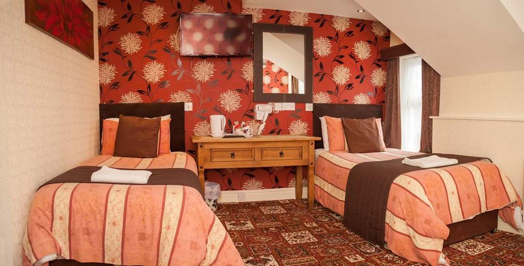 The Trafford Hotel Блекпул Екстериор снимка