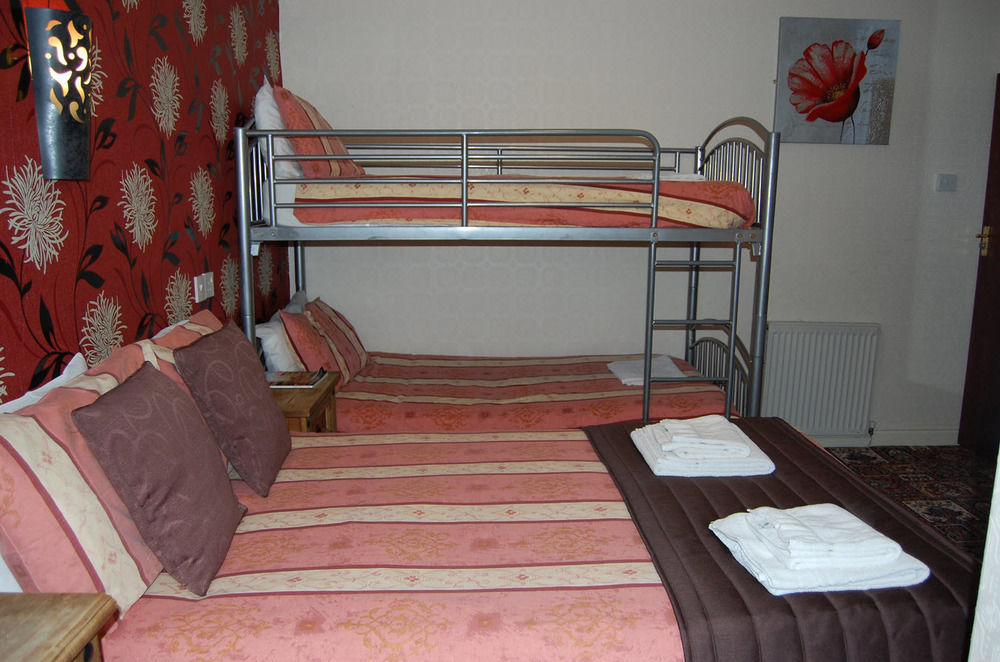 The Trafford Hotel Блекпул Екстериор снимка